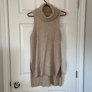 Seven Sisters Turtle neck sweater tank